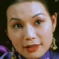 Mai Ching Meztelen