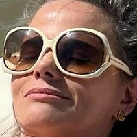 Maria Cândida Meztelen