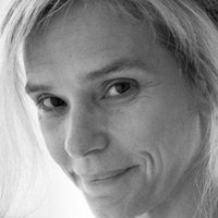 Maria Skoula Meztelen