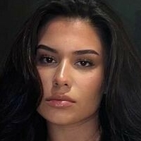 Marisa G Meztelen