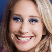Maude Garrett Meztelen