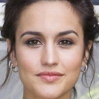 Megan Montaner Meztelen