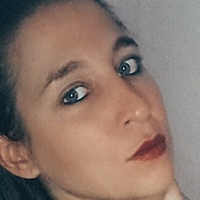 megantid Meztelen