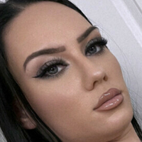 Meghan Leopard Meztelen