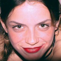 Melantha Meztelen