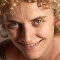 Mia Esteve Meztelen