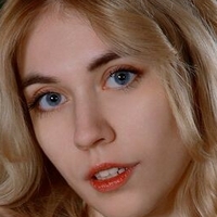 Mia Muse Meztelen