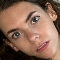 miahill Meztelen