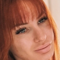 Miaxginger Meztelen