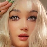 Mimi Ue Meztelen