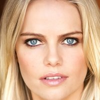 Mircea Monroe Meztelen