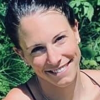 Mirjam Puchner Meztelen