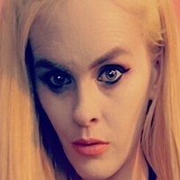 missemberskye Meztelen