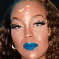Missraymae Meztelen