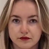 _mrsbmw Meztelen