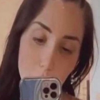 Naomi Ross Meztelen