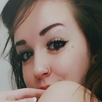 naughty_salamander Meztelen