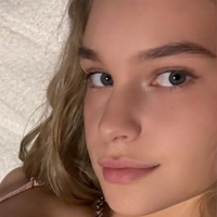 nicolemiller Meztelen