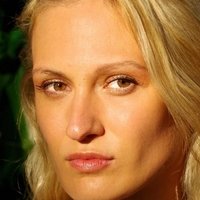 Nika Khitrova Meztelen
