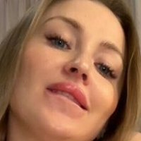 Nika Nowak Meztelen
