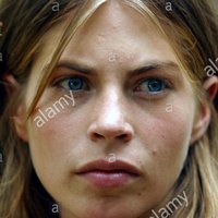 Noemie Godin Meztelen