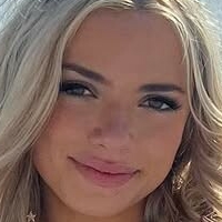 Nomi Sheridan Meztelen