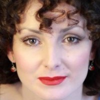 Olga Pakalović Meztelen
