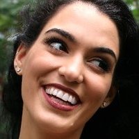 Olivera Meztelen