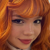 Olivia Elfie Meztelen