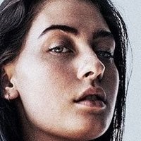 Olivia Norella Meztelen