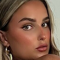 Olivia Prosser Meztelen