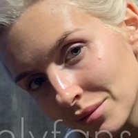 Olya_la99 Meztelen