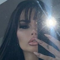 Paige British Meztelen