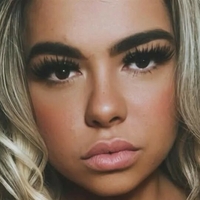 Paige Collet Meztelen