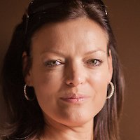 Pascale Bal Meztelen