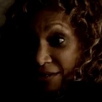 Patricia McKenzie Meztelen