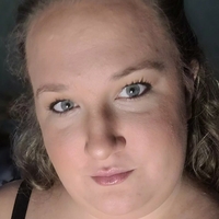 Rachel Lewis Meztelen
