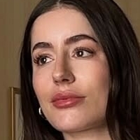 Raphaela Fuchs Meztelen