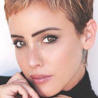 Raychel Diane Weiner Meztelen