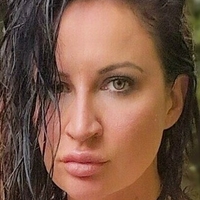 rebeccava Meztelen