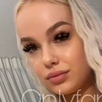Ren Rivers Meztelen