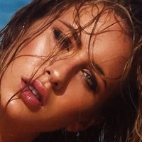 Renee Somerfield Meztelen
