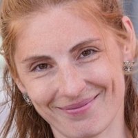 Riina Maidre Meztelen