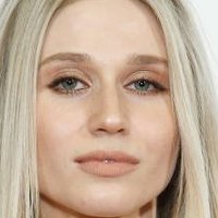 Rita Volk Meztelen