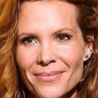 Robyn Lively Meztelen