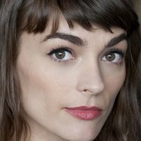 Romane Portail Meztelen