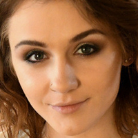 Rosalyn Sphinx Meztelen