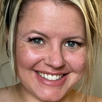 Rosie Meztelen