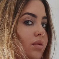 saavanna Meztelen