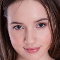 Sabrina Young Meztelen